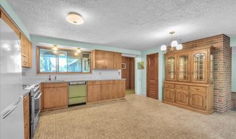 18855 SE RIVER Rd, Milwaukie, OR 97267
