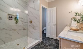 8 Flowering Cherry Dr, Asheville, NC 28805