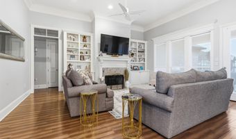 13467 Kings Court Ave, Baton Rouge, LA 70810