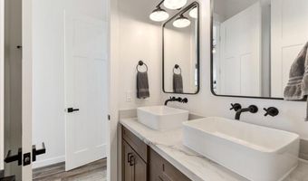 10163 E Songbird Way, Prescott Valley, AZ 86315