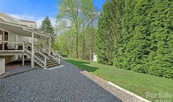 6 Mulberry Dr, Arden, NC 28704