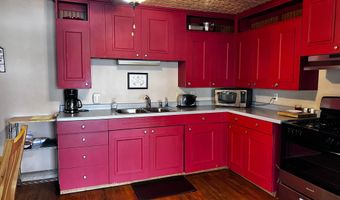240 N State Road 35, Alma, WI 54610