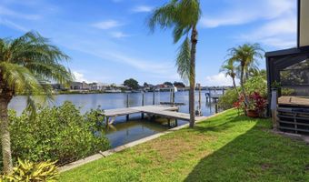 831 CHIPAWAY Dr, Apollo Beach, FL 33572