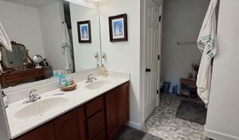 8488 E ASH Rd, Bloomfield, IN 47424