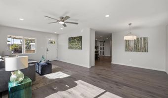 7102 San Bartolo St 11, Carlsbad, CA 92011