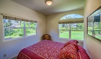 99-2056 PUKEAWE Cir, Hawaii National Park, HI 96718