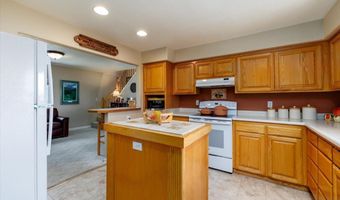 19801 OLMSTEAD Rd NE, Aurora, OR 97002