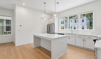 119 Pinecone Pkwy, Alpharetta, GA 30022