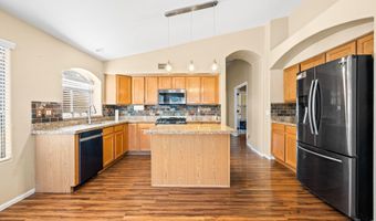 11216 W ROANOKE Ave, Avondale, AZ 85392