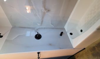 404 Sunbeam Ave, Alamogordo, NM 88310