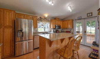24496 VAUGHN Rd, Veneta, OR 97487