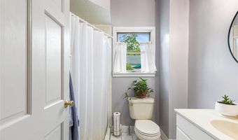 93 Whipple Ave, Cranston, RI 02920