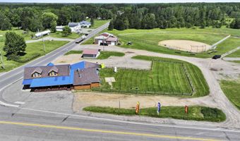 498 US HIGHWAY 8, Armstrong Creek, WI 54103