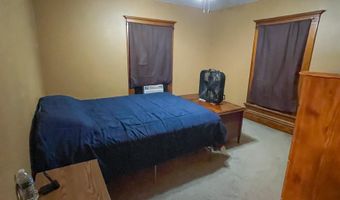 303 S Park St, Albany, WI 53502