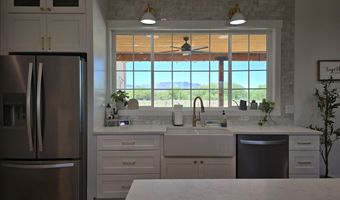 1050 S Dill Rd, Benson, AZ 85602