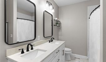 52 Pine Swamp Rd, Cumberland, RI 02864