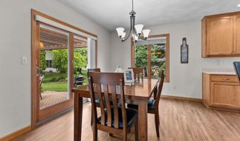 993 S CROCUS Ln, Appleton, WI 54914