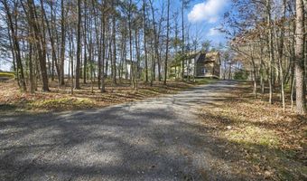 705 BEAUREGARD Dr, Basye, VA 22810
