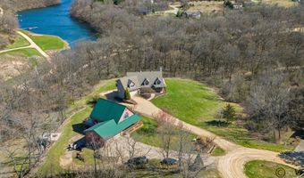 12 A6 Grant, Apple River, IL 61001