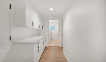 29504 Woodbrook Dr, Agoura Hills, CA 91301