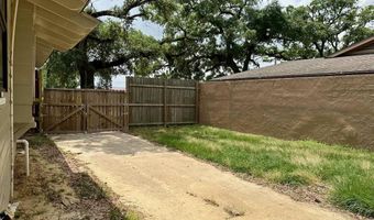 4460 Concord Rd, Beaumont, TX 77703