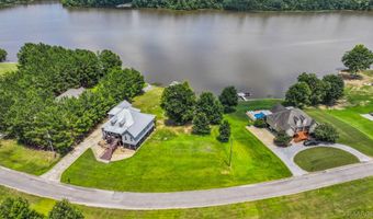 722 Lakeshore Dr, Autaugaville, AL 36003