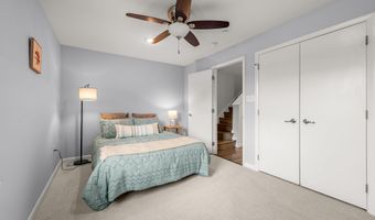 432 E OLIVER St, Baltimore, MD 21202