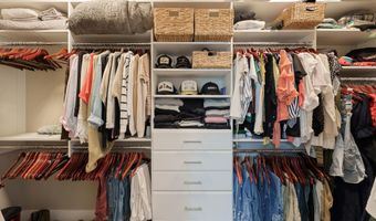 2409 NE Robinson St, Bend, OR 97701