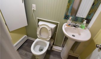 13 Cozy Ln, Cumberland, RI 02864