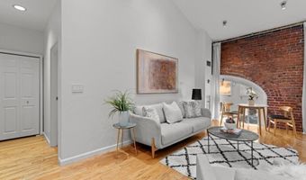 106 13th Street 204, Boston, MA 02129