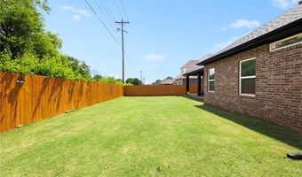 5300 SW Tea Olive Ln, Bentonville, AR 72713