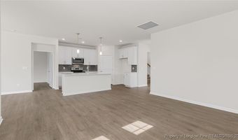638 Pine Dune Ln, Aberdeen, NC 28315