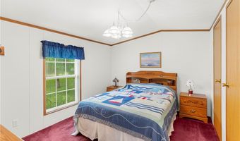 6886 Lindsley Ave, Andover, OH 44003