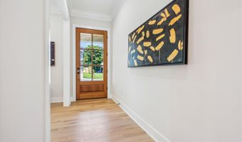 10033 CLUE Dr, Bethesda, MD 20817