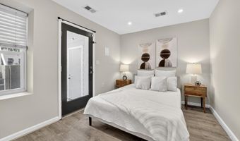 2016 4TH St NE 1, Washington, DC 20002