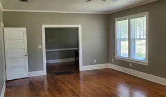 902 Anniston Ave, Shreveport, LA 71105