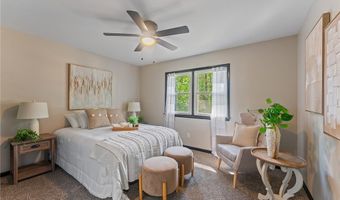 3913 Claridge Dr, Austintown, OH 44511