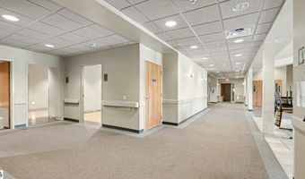 842 W Warwick Dr, Alma, MI 48801