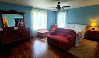 762 Old McLeod Brg, Adrian, GA 31002