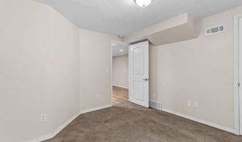 1631 N WILMER St, Appleton, WI 54911