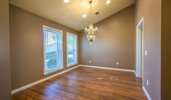 8 Oak Meadow Cv, Batesville, AR 72501