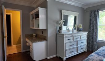 14 COUNTRY SQUIRE Rd, Anniston, AL 36207