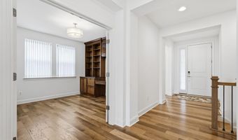 103 PLANETREE Ct, Lake Frederick, VA 22630