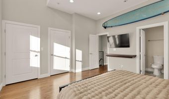 4917 4TH St NW, Washington, DC 20011