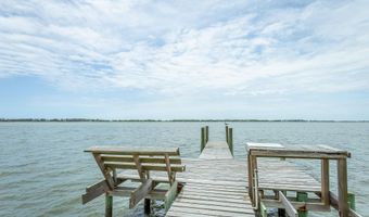 632 Mariner Cir, Alligator Point, FL 32346