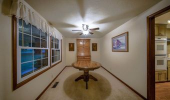 4 Orange Ln, Arkansas City, KS 67005