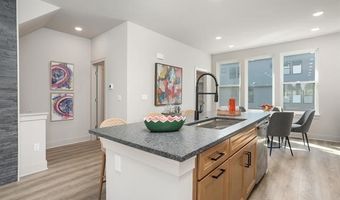 3062 Hydrangea Ln 48, Ann Arbor, MI 48103