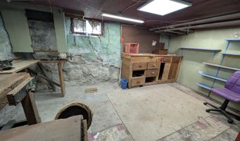 134 Kenduskeag Ave, Bangor, ME 04401