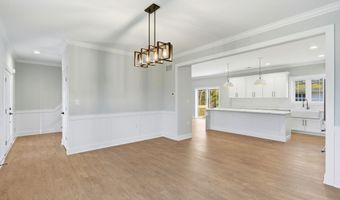 421 Roland Ave, Bayville, NJ 08721