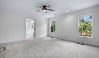 2215 WALLINGTON Dr, Albany, GA 31707